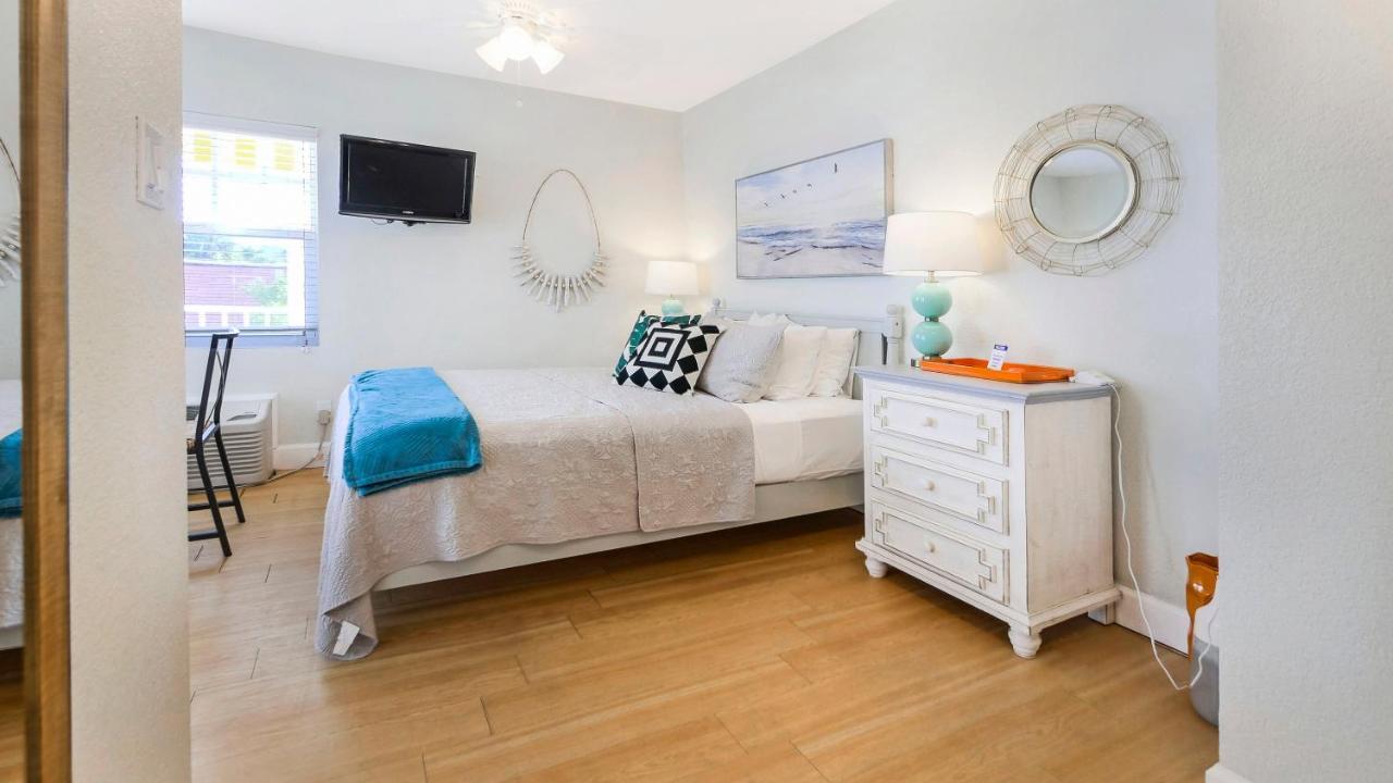Hotel Coconut Pass-a-grille Beach St. Pete Beach